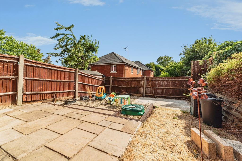 Property photo 2 of 11