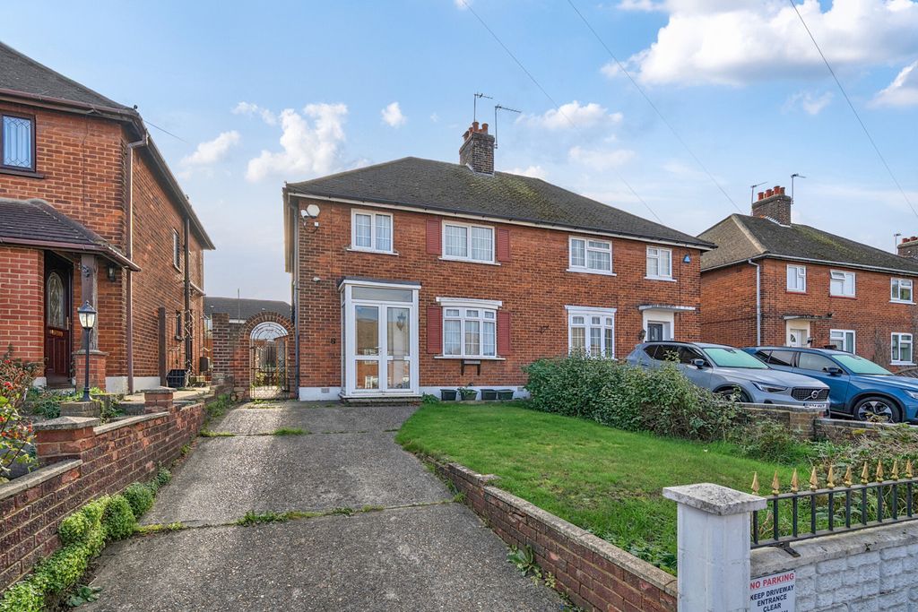 Property photo 1 of 20 External