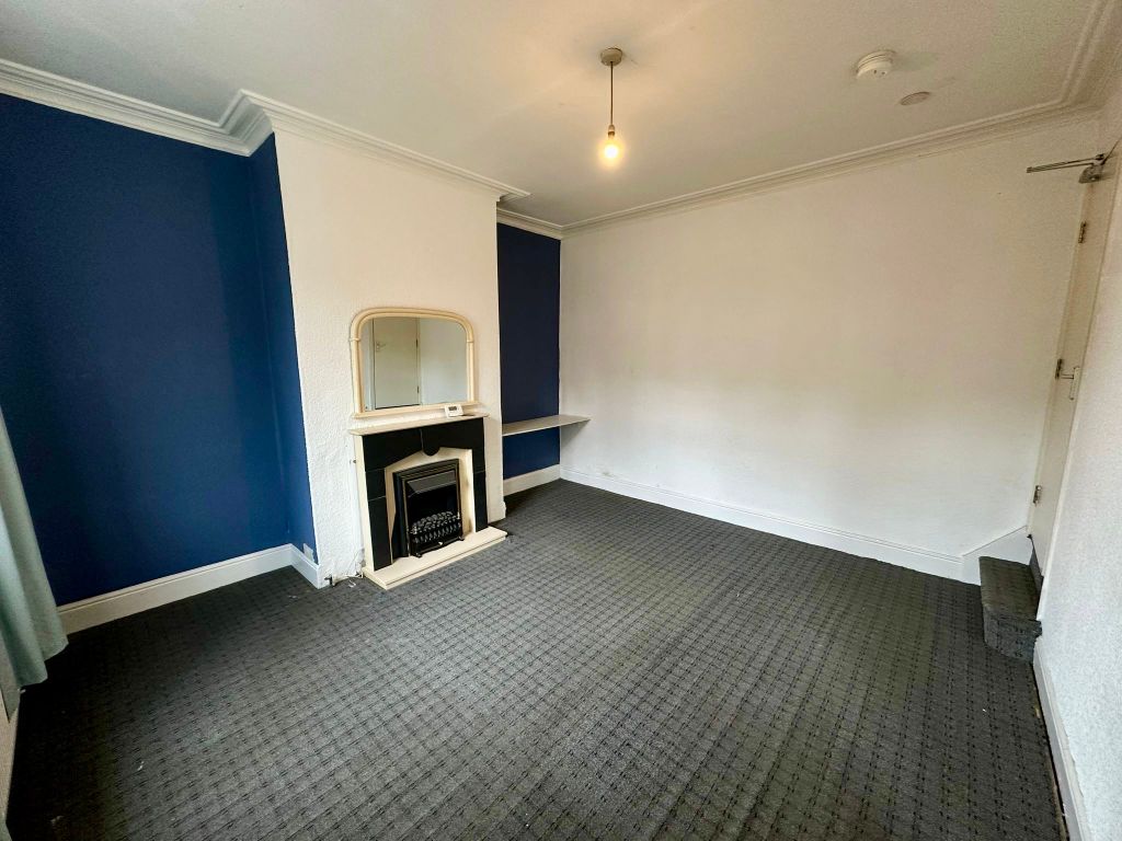 Property photo 3 of 12 Bedroom