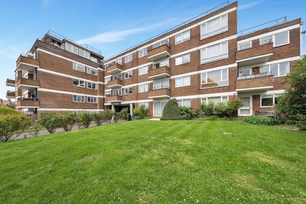 Property photo 1 of 12 Picture No. 02