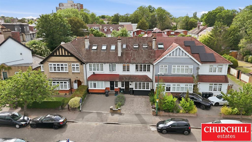 Property photo 1 of 31