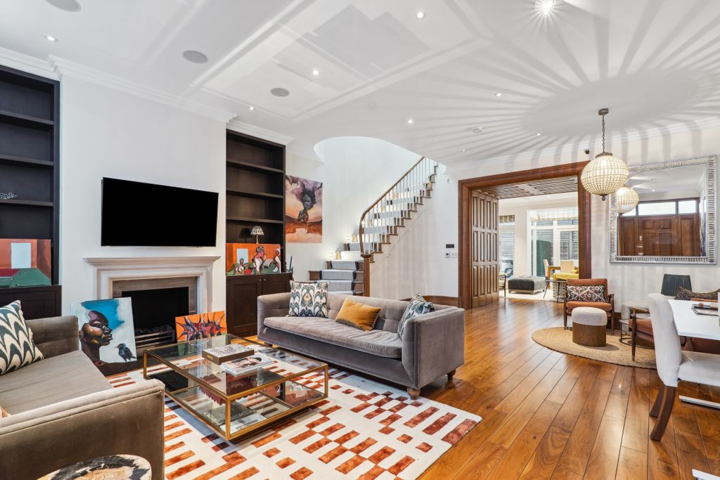 Property photo 1 of 10 8 (10)