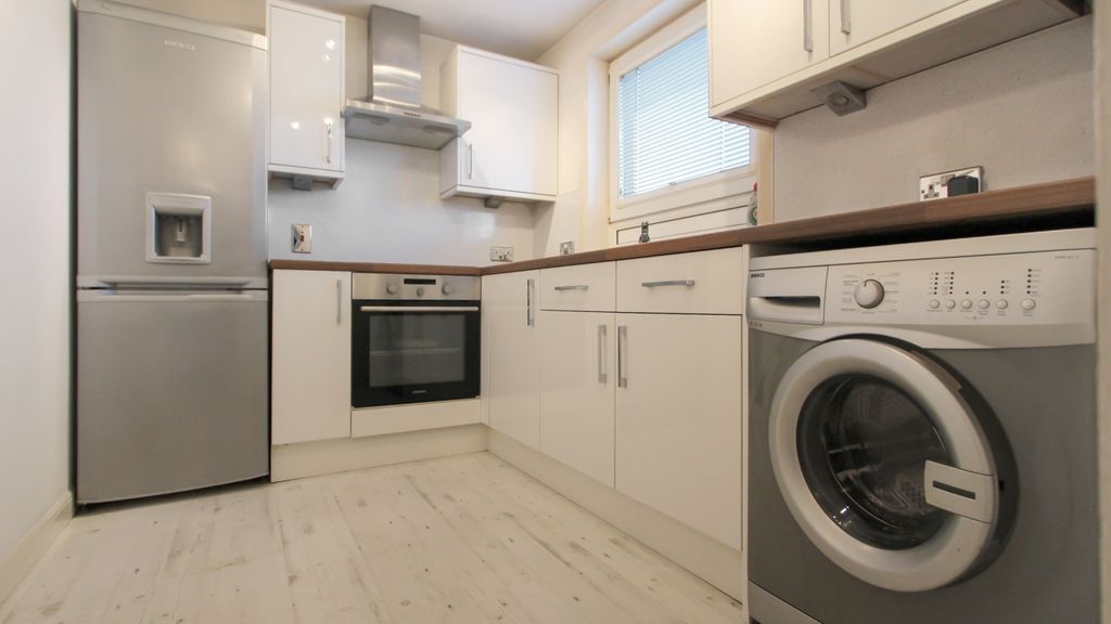 Property photo 3 of 8 Img_6715