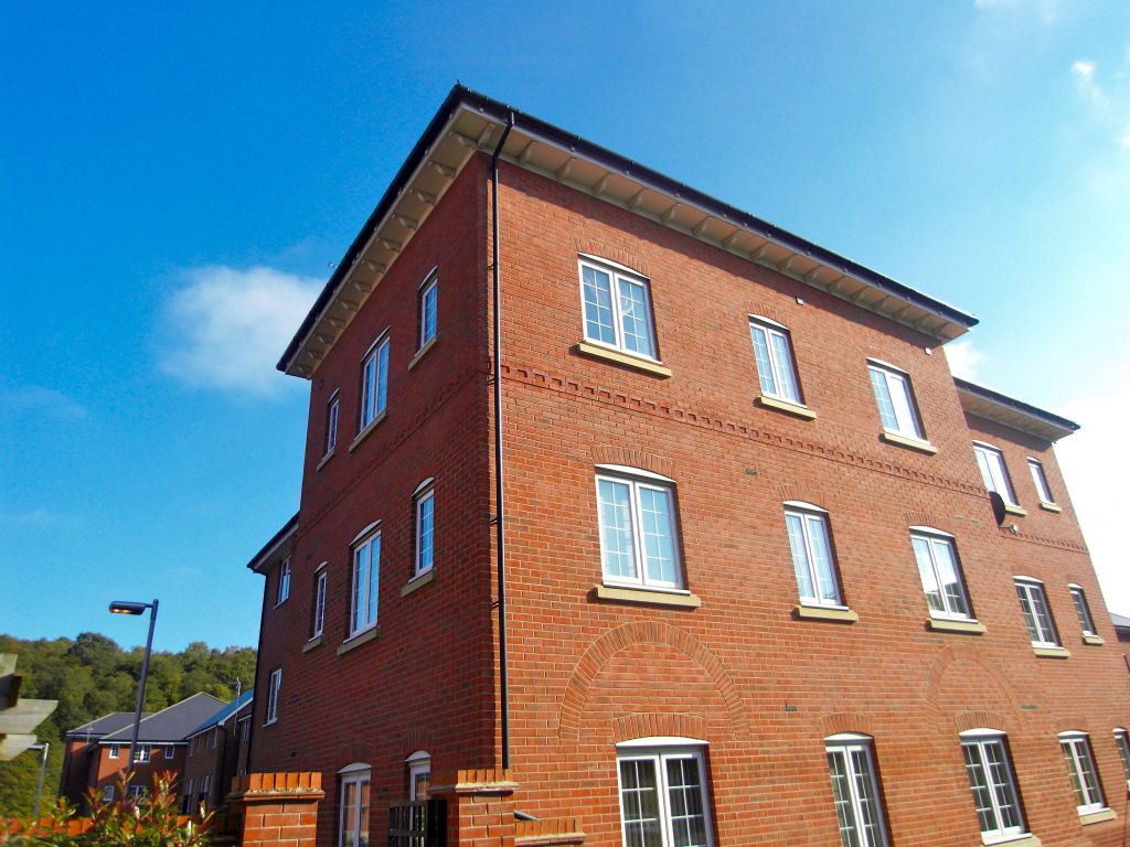 Property photo 1 of 9 Top Floor Corner Plot