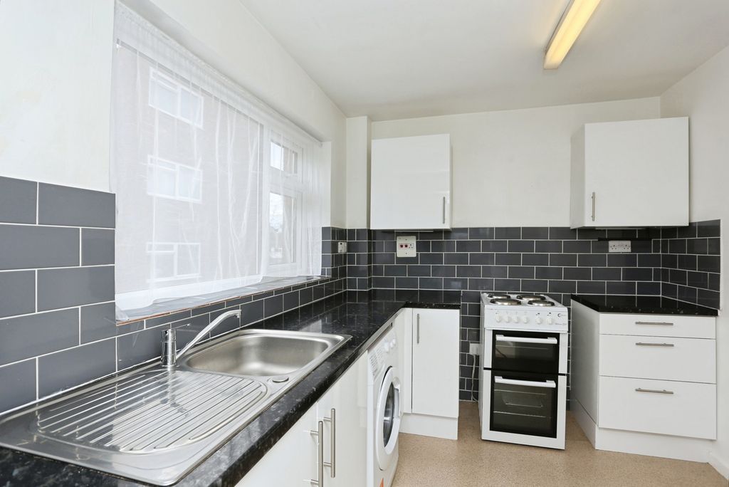 Property photo 2 of 14 Pbox-Img.Jpg