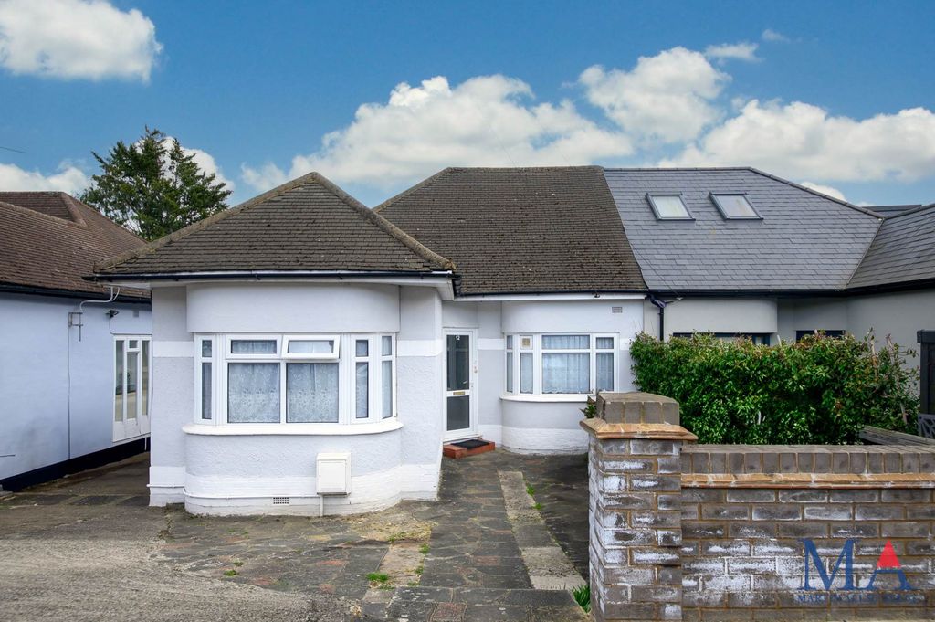 Property photo 1 of 25