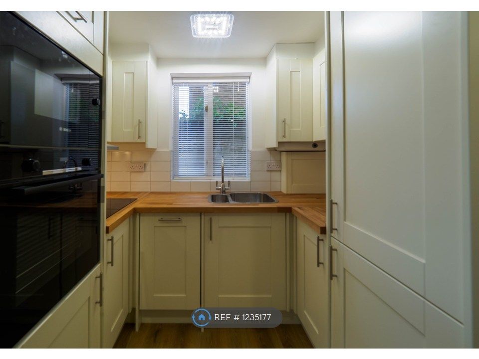 Property photo 3 of 13 Kitchen Showing All Bosch Appliances