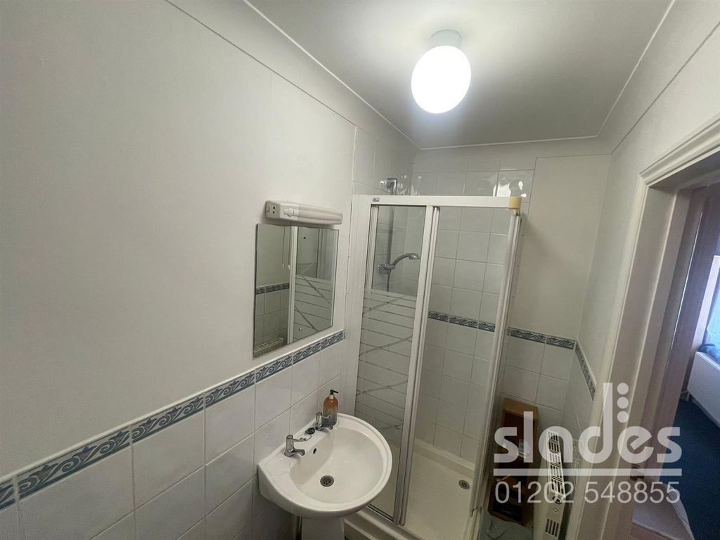 Property photo 2 of 7 78A78A0C-Bbb6-419B-B22B-F59B865E8Ecc.Jpg