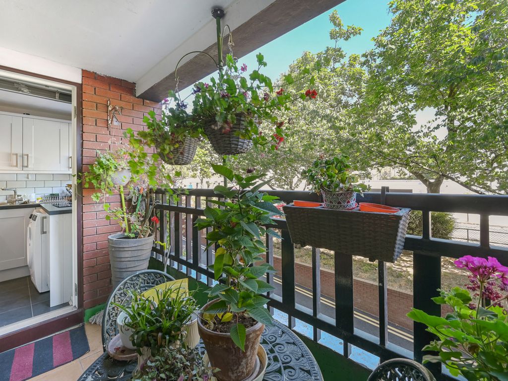 Property photo 3 of 9