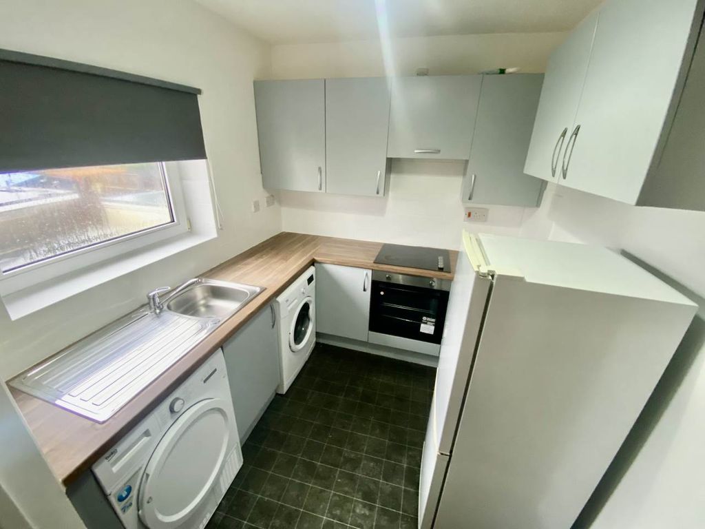 Property photo 1 of 18 Img_2724