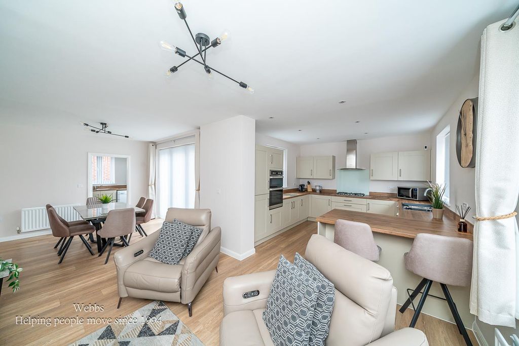 Property photo 2 of 31 Webbs-6.Jpg