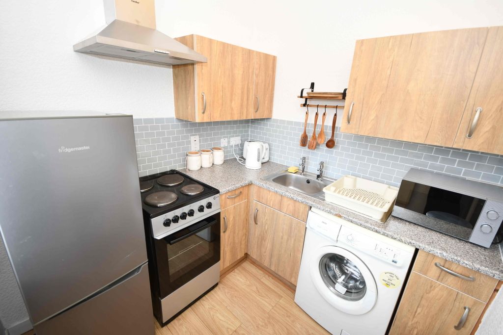 Property photo 1 of 7 Photo