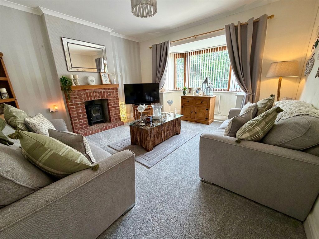 Additional image 6 of 4 bed bungalow for salePriory Lodge Drive, Milford Haven, Pembrokeshire SA73