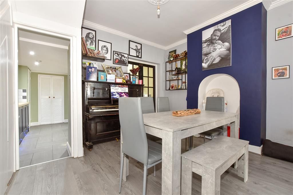 Property photo 1 of 19 Dining Area