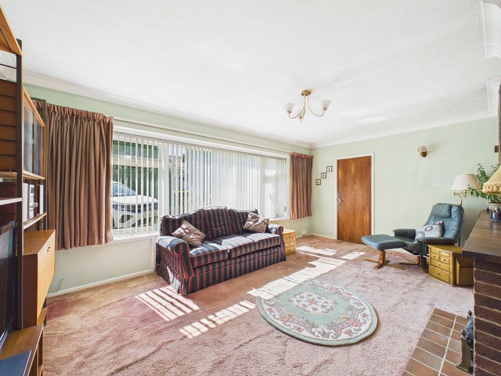 Property photo 3 of 16