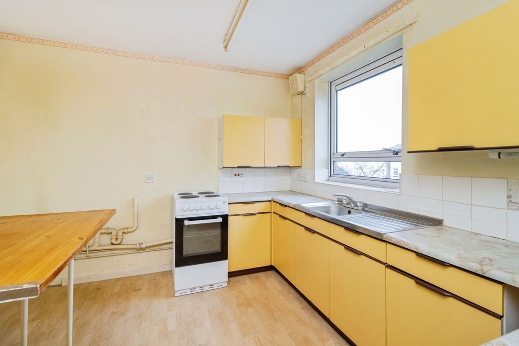 Property photo 3 of 19 Pbox-Img.Jpg