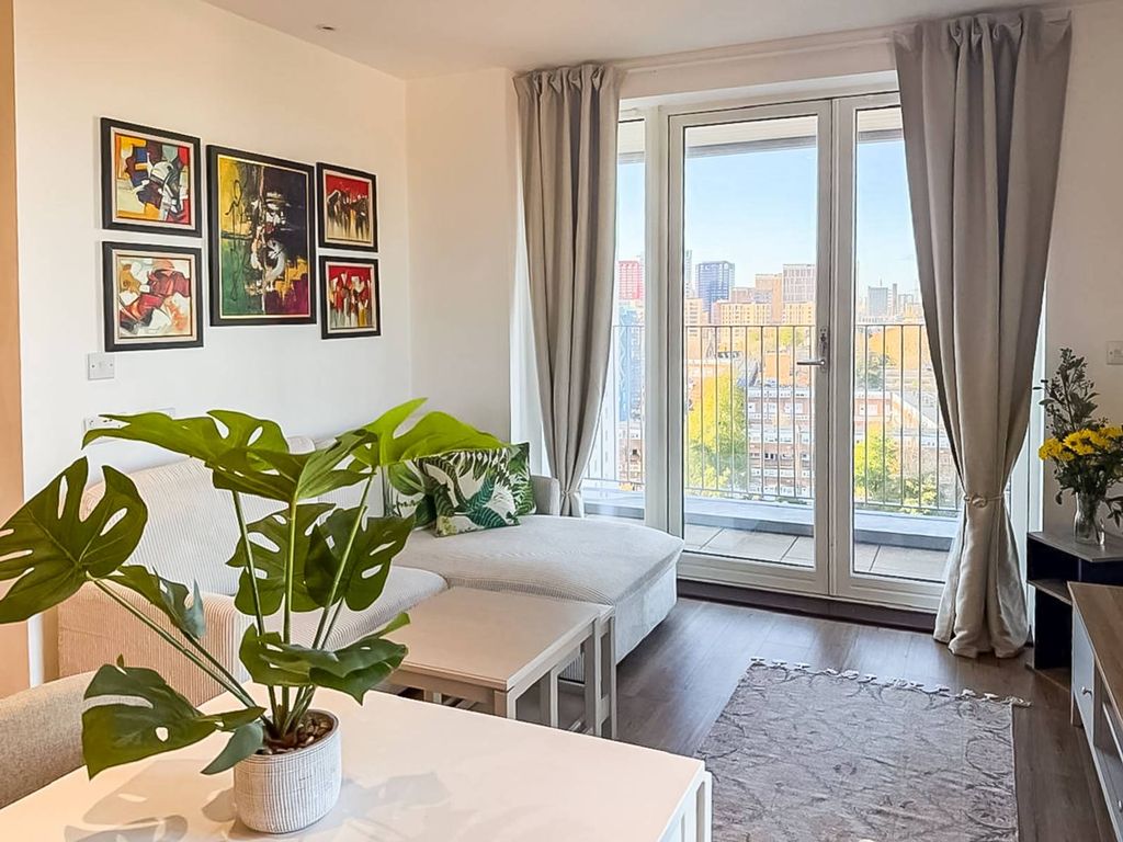 Property photo 3 of 13