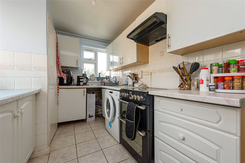 Property photo 3 of 9 Picture No. 09