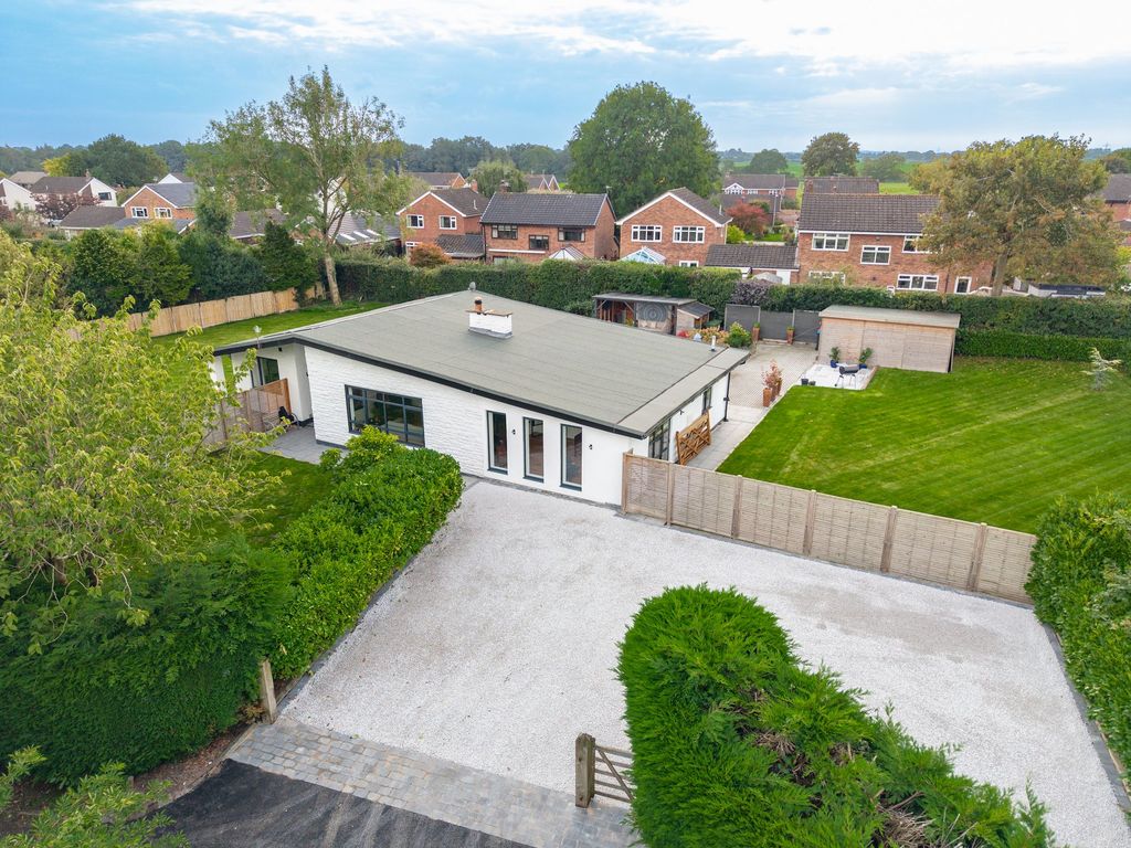 Property photo 1 of 34
