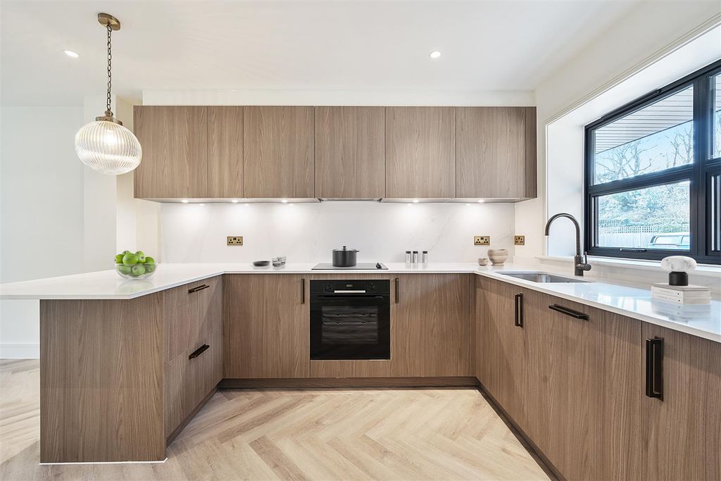 Property photo 3 of 9 1253075 (2).Jpg