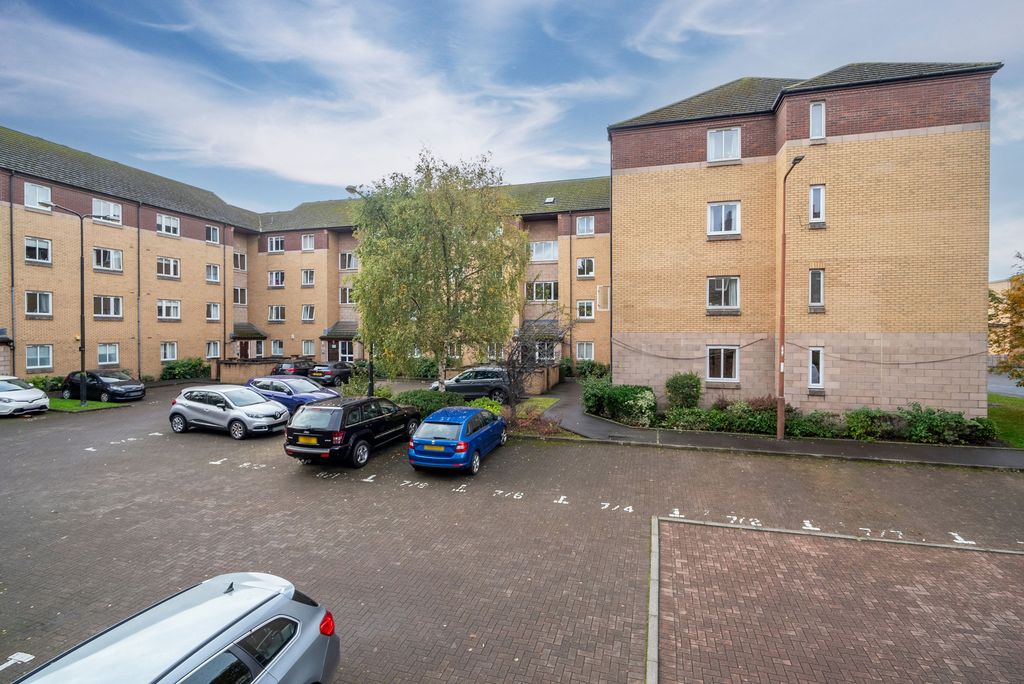 Property photo 2 of 40 Property Image 2