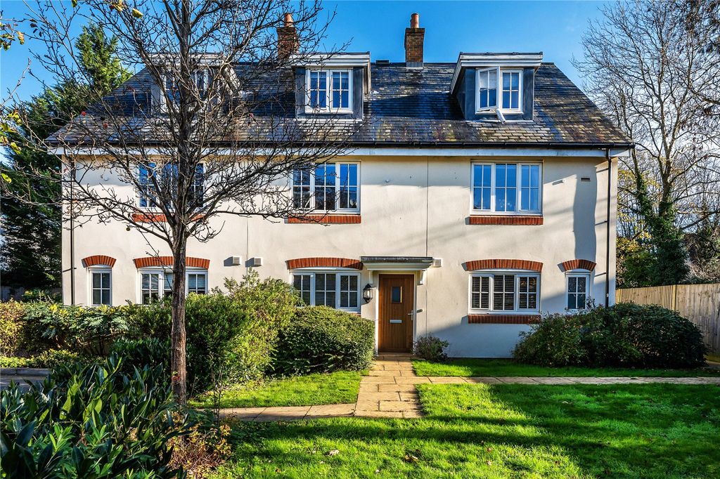 Property photo 1 of 13 Exterior