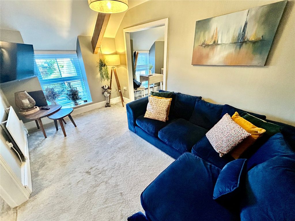 Property photo 1 of 13 Picture No. 12