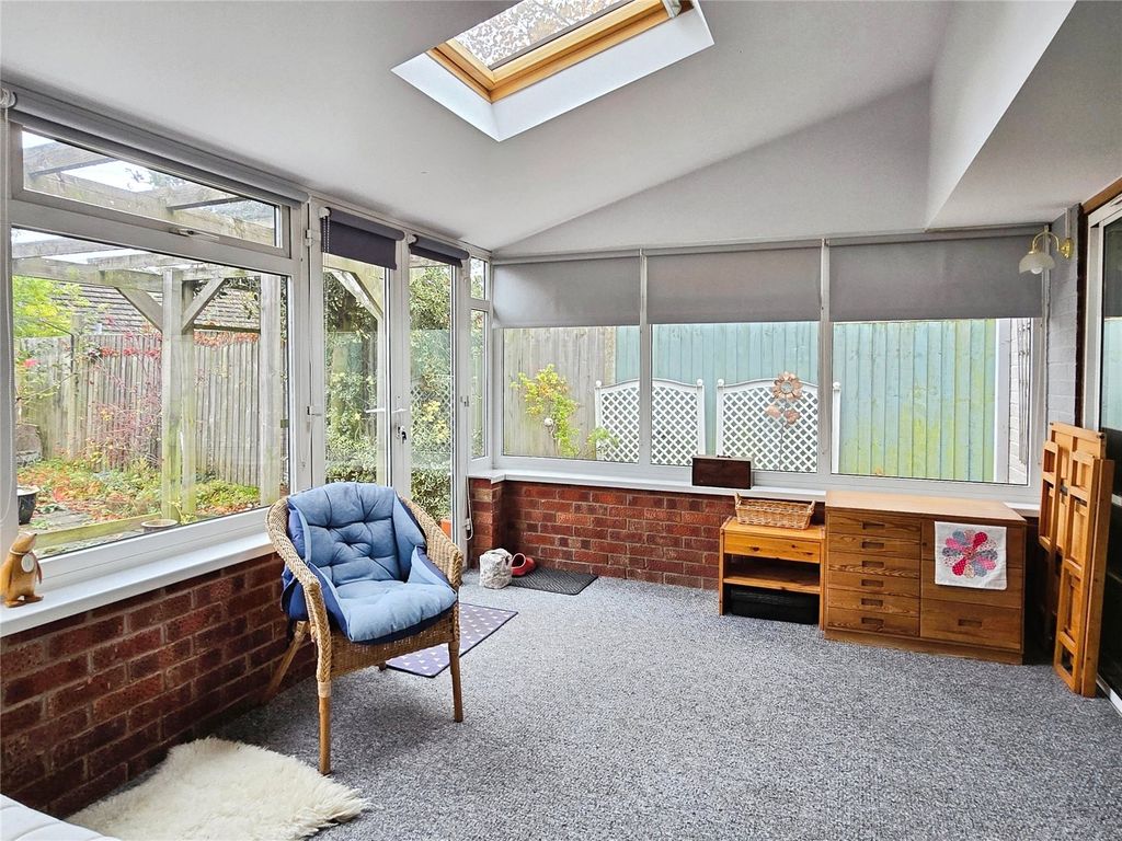 Property photo 3 of 16 Conservatory