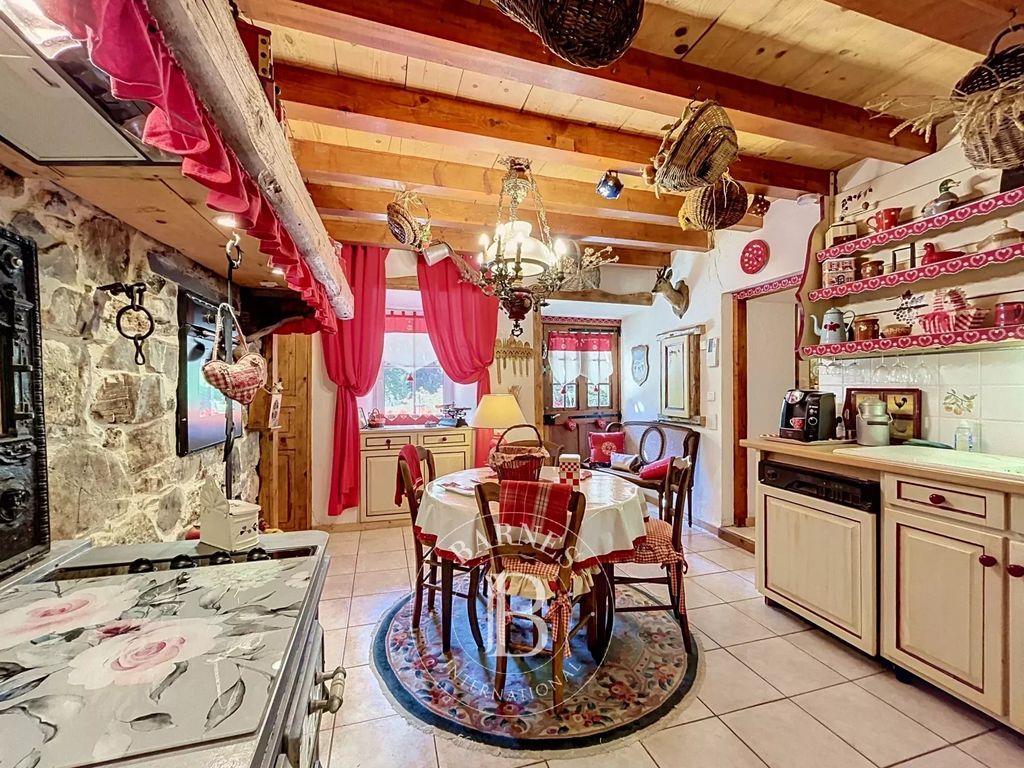 Property photo 3 of 48