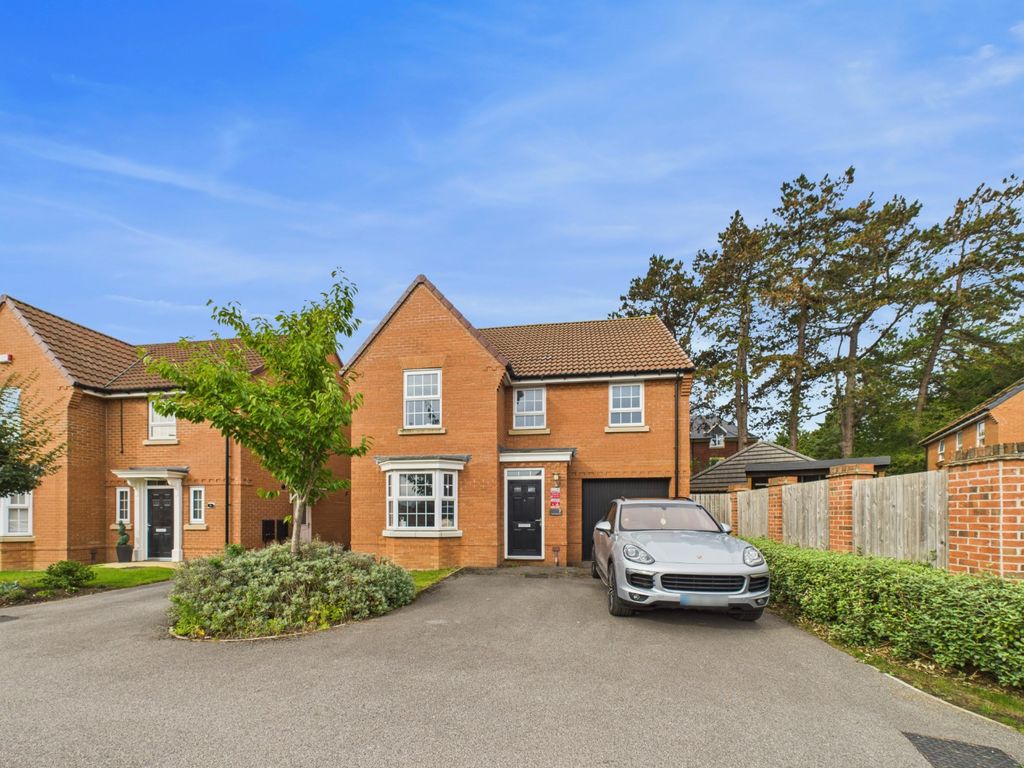 Property photo 1 of 19 4469580