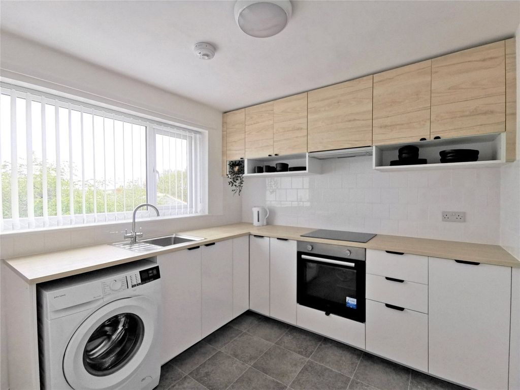 Property photo 2 of 8 Picture No. 02