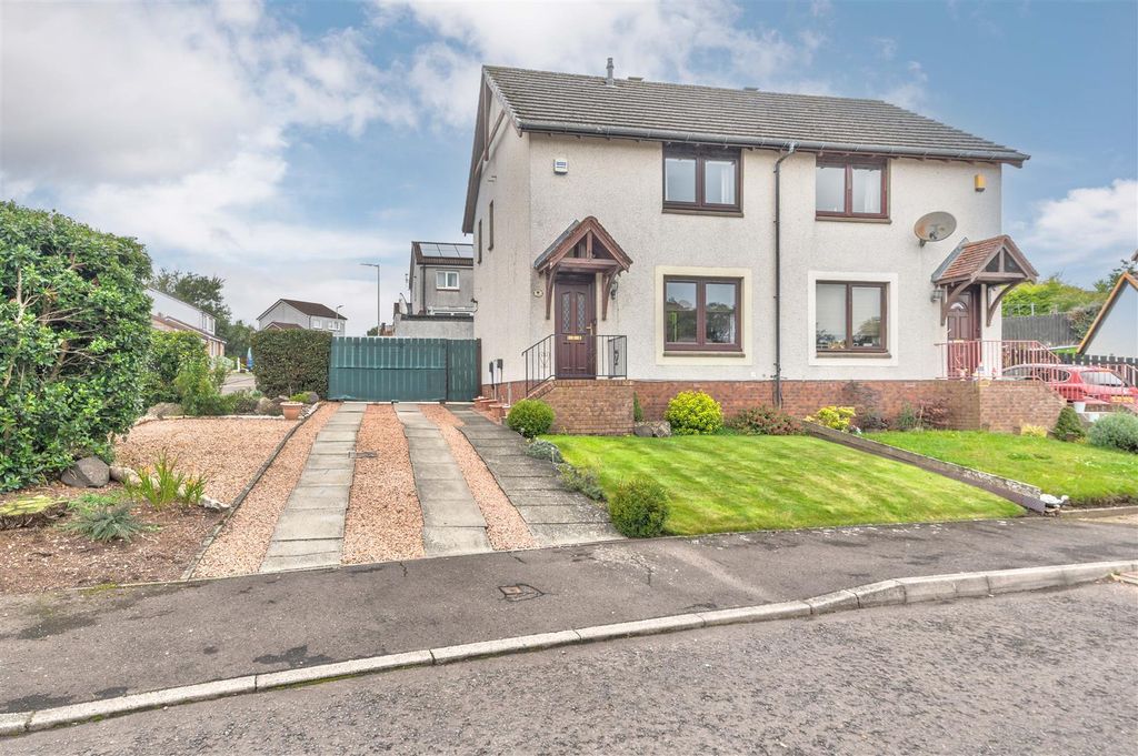 Property photo 1 of 17 2 Knapdale Place Dundee-14.Jpg