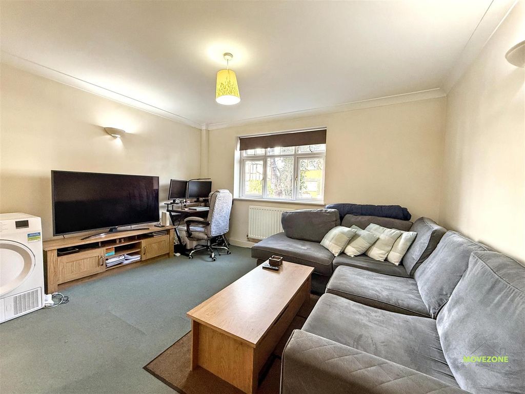 Property photo 3 of 6 Img_5525.Jpg