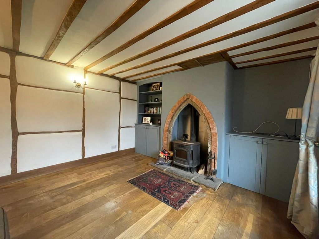 Property photo 3 of 18 25cc5B54-1Bbe-419A-9Fc5-Eaa89A82F391.Jpg