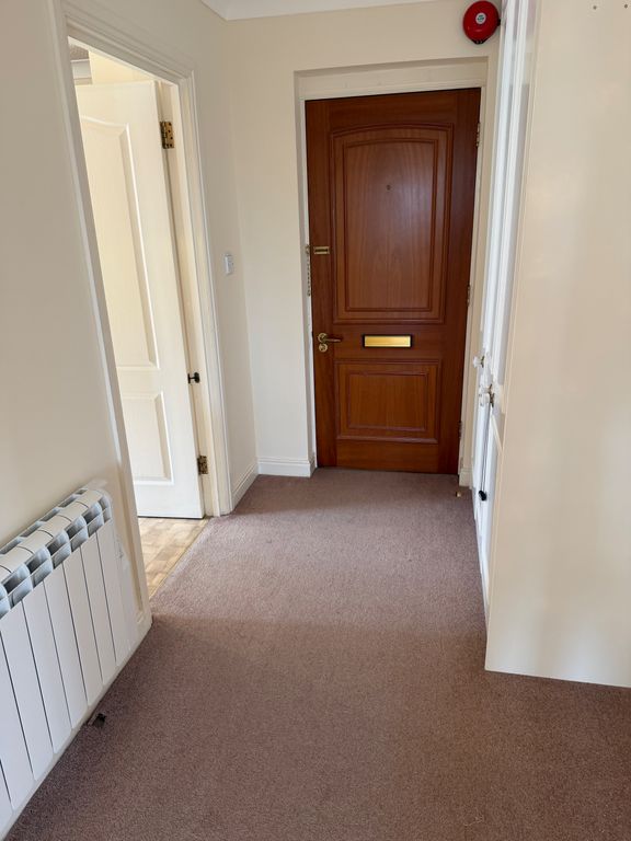 Property photo 1 of 33