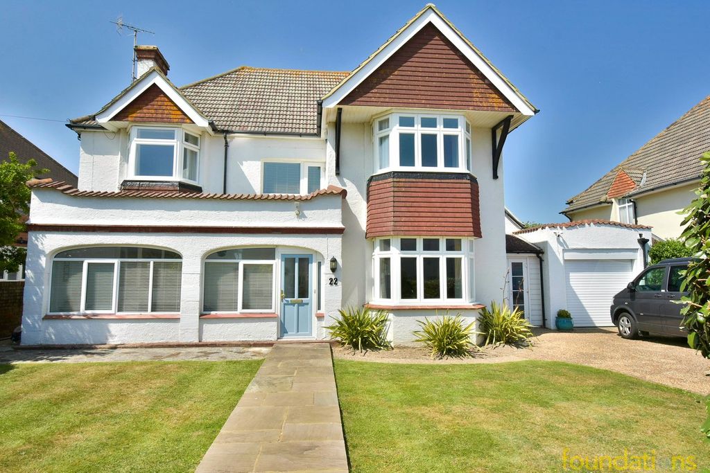 Property photo 1 of 27