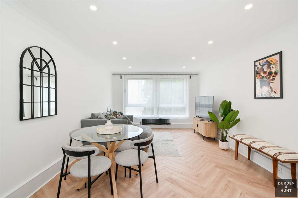 Property photo 3 of 12 Barleycorn Way-6.Jpg