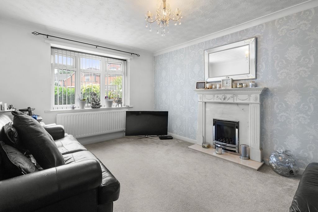 Property photo 2 of 27 4260834