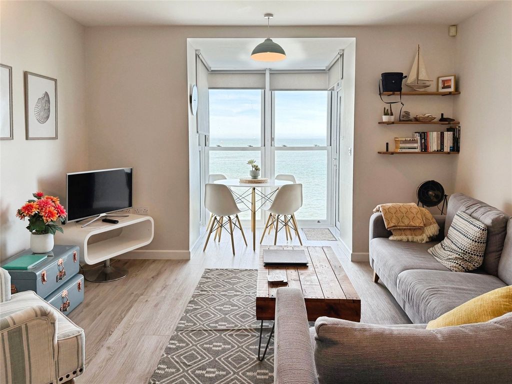 Property photo 3 of 13 Picture No. 22