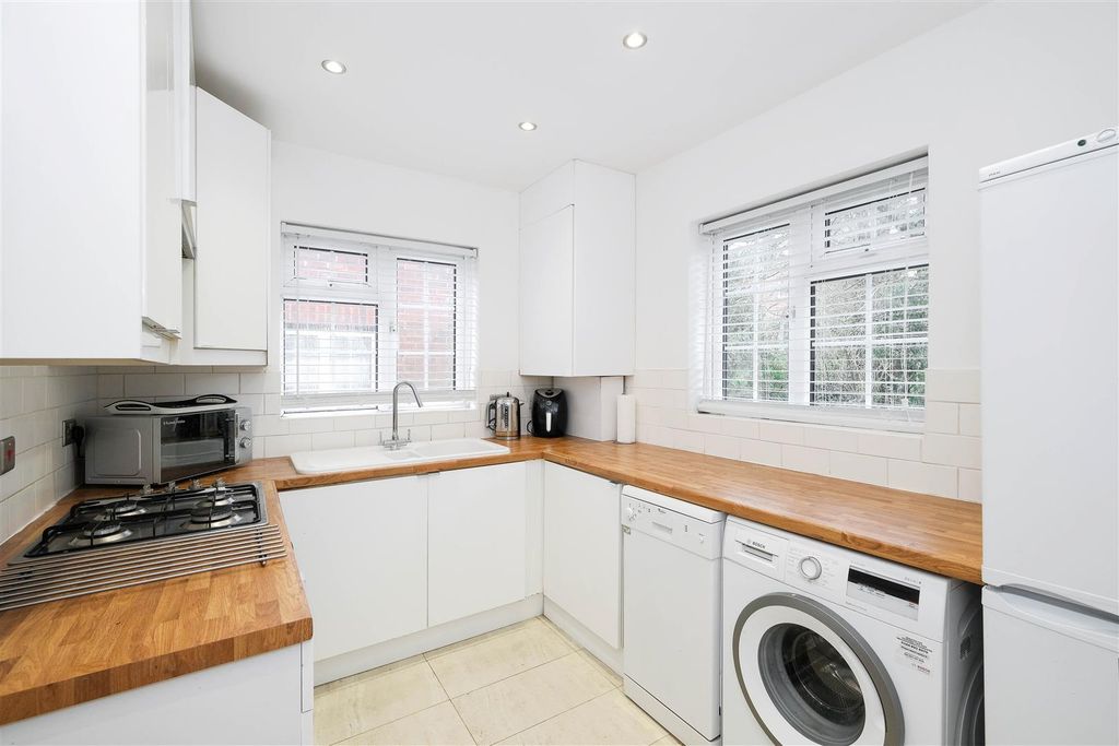 Property photo 2 of 19 2.Jpg