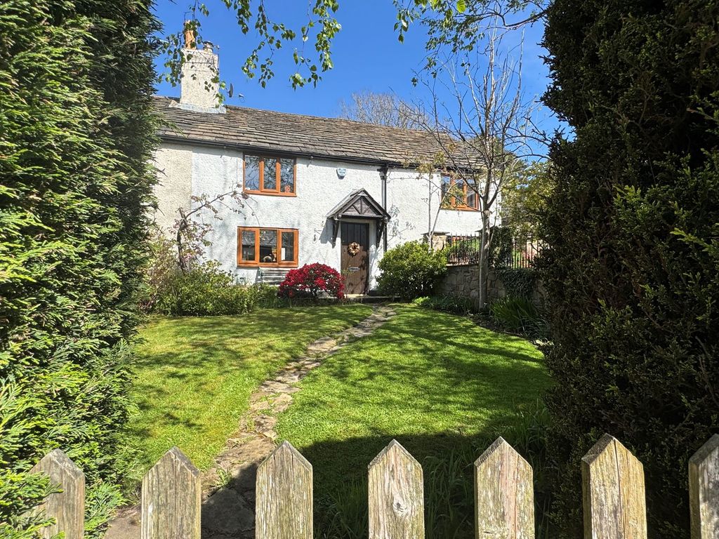 Property photo 1 of 22