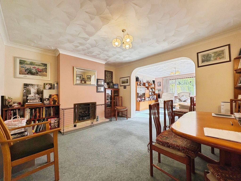 Property photo 3 of 10 Pbox-Img.Jpg