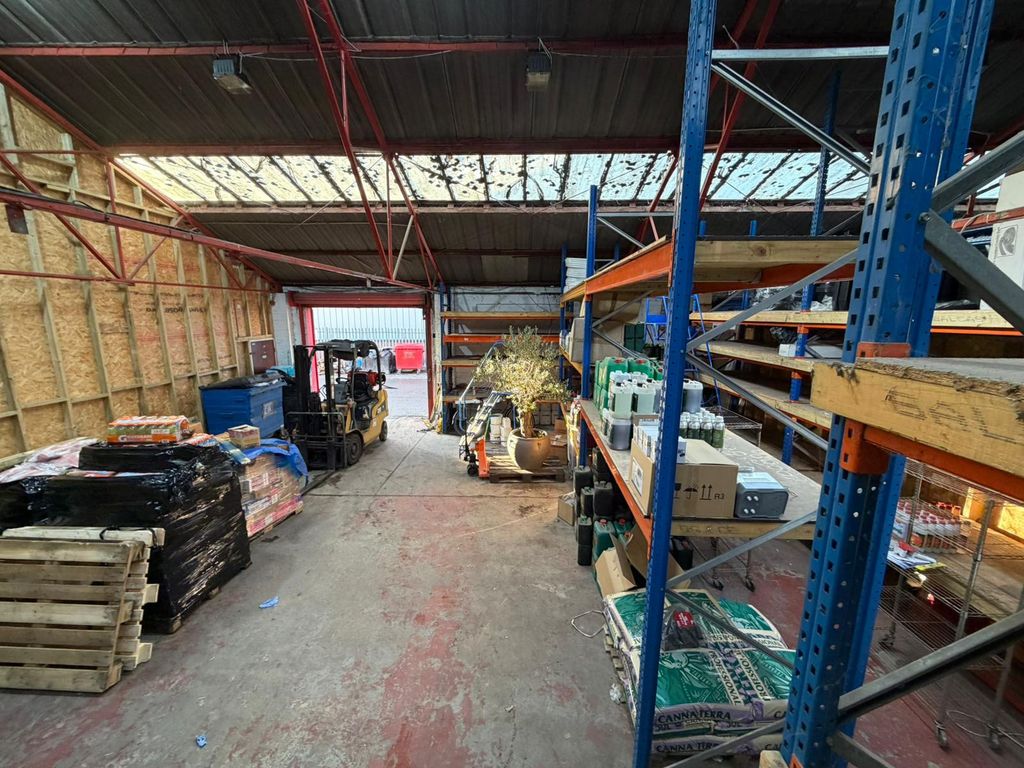 Property photo 3 of 3