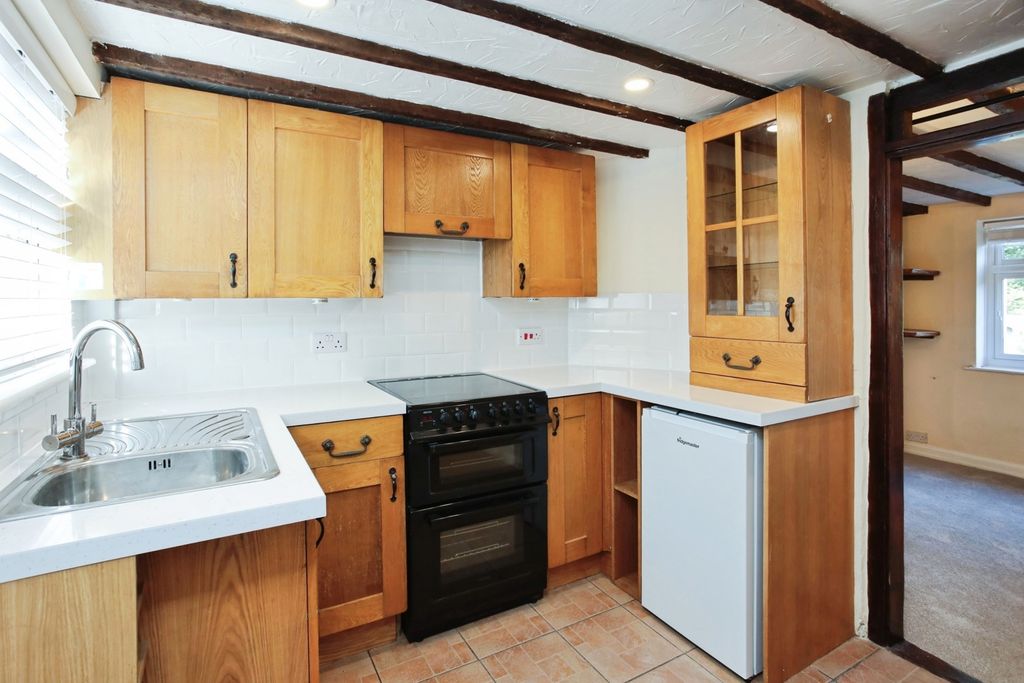 Property photo 3 of 11 Pbox-Img.Jpg