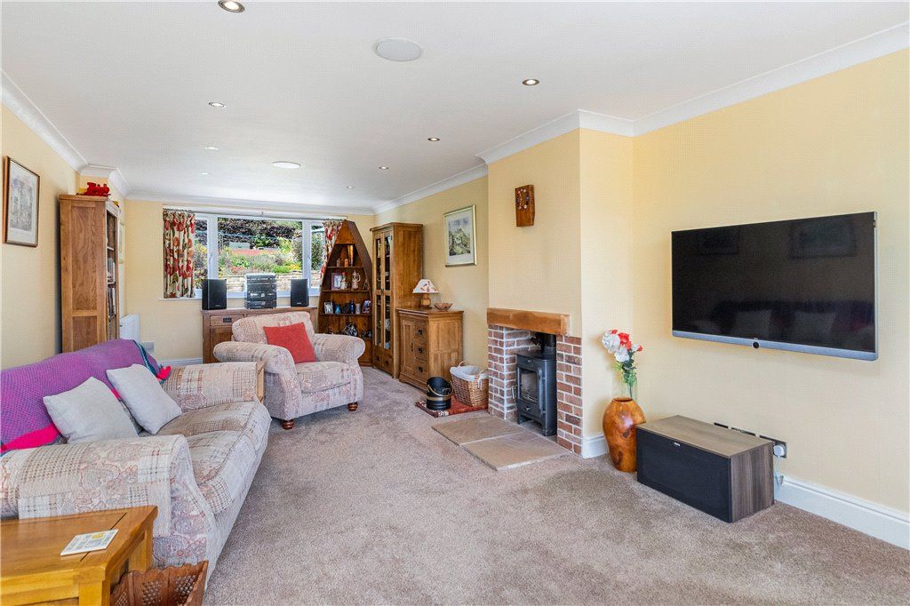 Property photo 3 of 25 Sitting Room