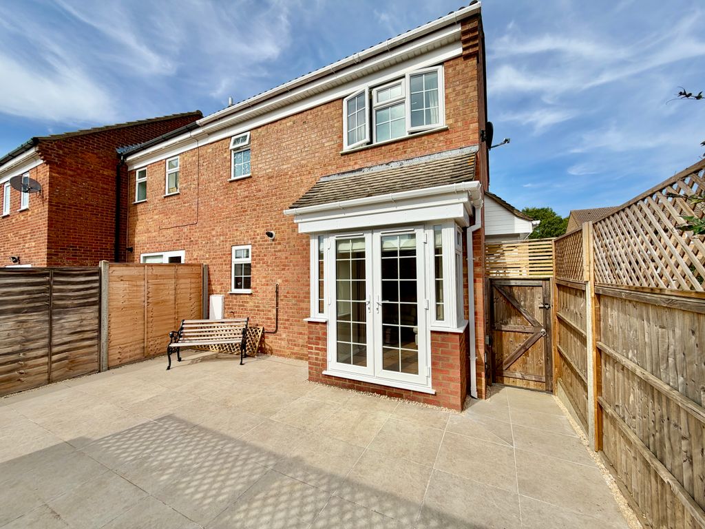 Property photo 1 of 8