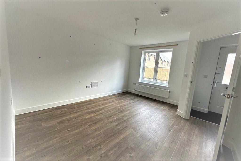 Property photo 3 of 6 Picture No. 06