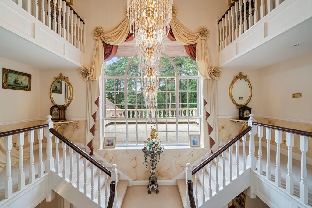 Additional image 11 of 8 bed property for saleLarchlands, Larch Avenue, Sunnigdale, Berkshire SL5, United Kingdom