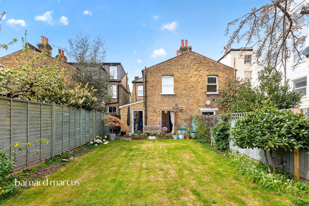 Property photo 3 of 20