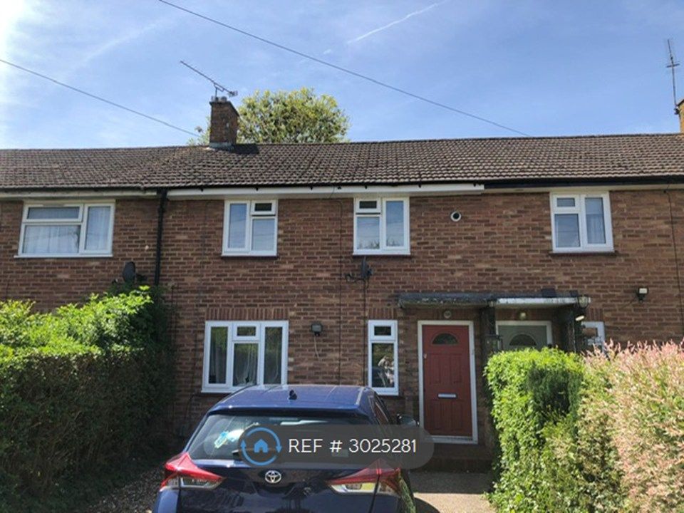 Property photo 1 of 32